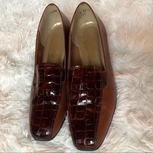 Vintage Magdesian blown shoes size 7